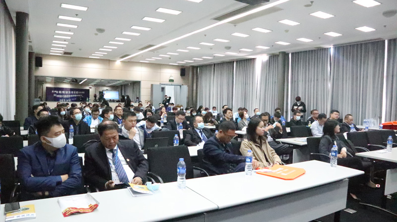 CeMAT ASIA 2020 現(xiàn)場(chǎng) | 寶開榮獲2020年度中國(guó)物流知名品牌獎(jiǎng)