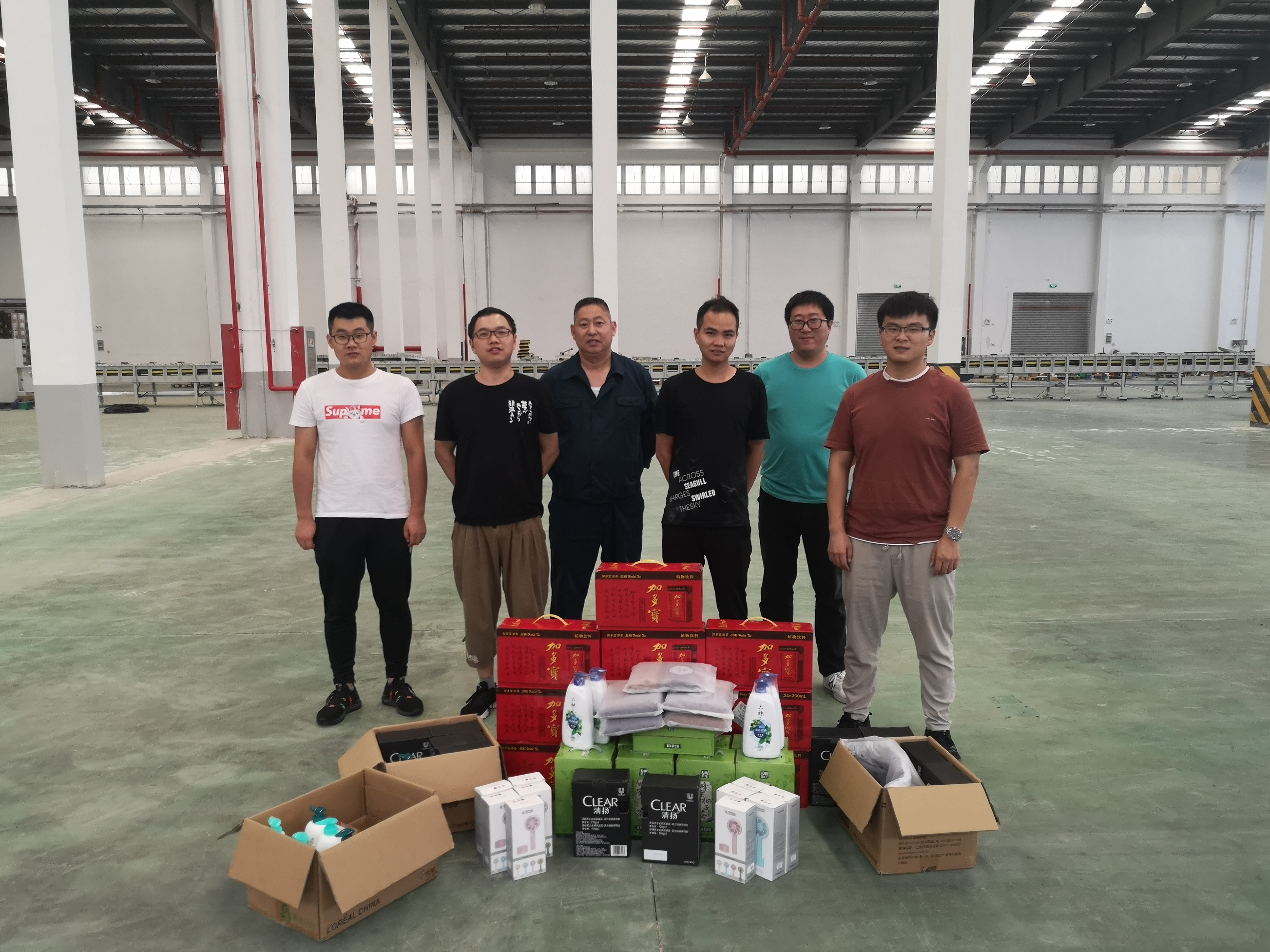 關(guān)愛職工 · 夏送清涼 | 寶開工會赴一線送清涼，致敬高溫下的堅守