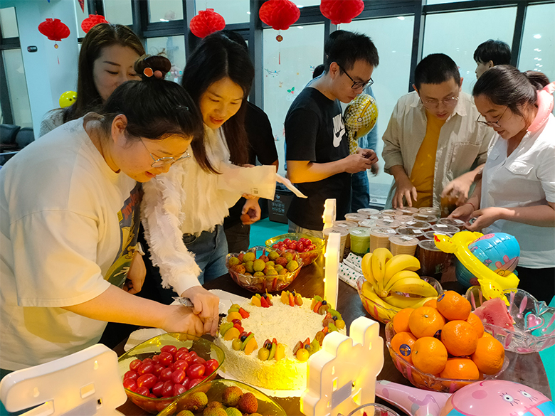 員工集體生日會｜溫馨五月，感恩有你，攜手同行