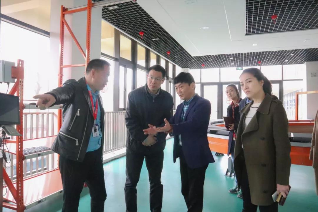 簡訊 | 黨建引領(lǐng)，助力企業(yè)發(fā)展！上海市委黨校領(lǐng)導(dǎo)一行蒞臨寶開考察調(diào)研！