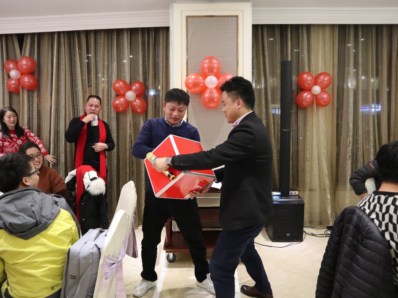新聞 | “不忘初心創(chuàng)輝煌，牢記使命迎挑戰(zhàn)”寶開年會系列活動報道